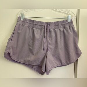 Size xl 90 degree angle color purple athletic shorts